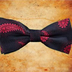 Red Lagoon Bowtie