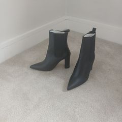 Womens boots