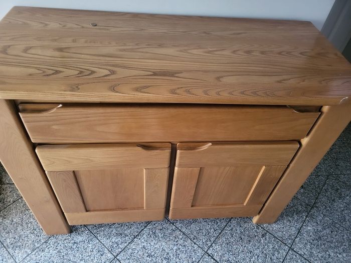 Kilcroney solid elm tv cabinet
