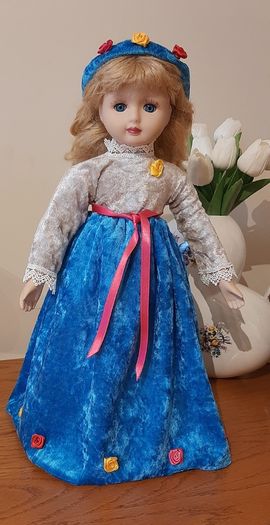 Porcelain dolls