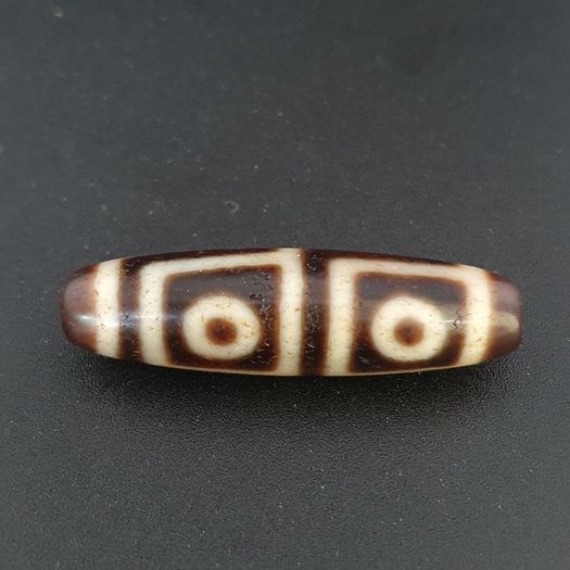 Antique Himalayan Tibetan 4 Eyes Agate Dzi Bead Amulet