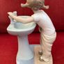 Vintage Lladro Figurine 4838 "Clean Up Time" Image 3