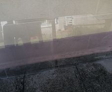 Perspex, 2 small bits FREE