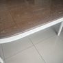 Dining table with glass top Image 4