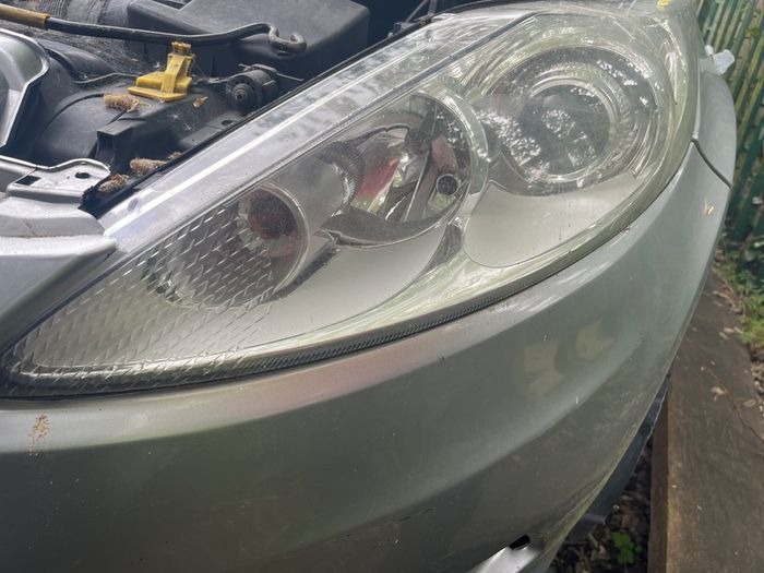 ford fiesta breaking