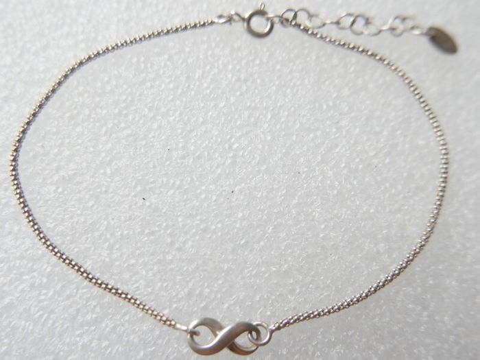Vintage 925 Sterling Silver Infinity Symbol Bracelet