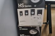 Yamaha HS8