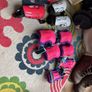 Shin pads and skate pads Image 3