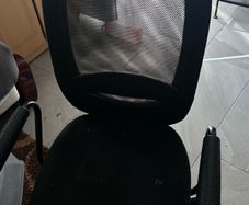 Desk chair