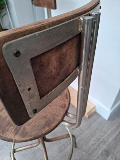Bar Stools Rustic Industrial style