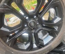 Range Rover  alloys and new tyres