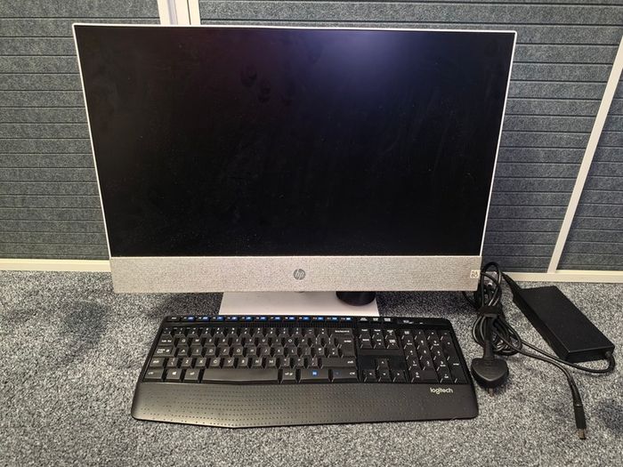HP Pavilion 24-ca1000na All-in-One PC