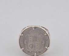 1892 Half-Sovereign Ring