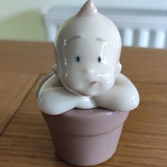 Vintage Collectable Lladro Nao Baby in Flower Pot