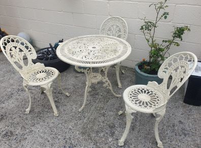 Cast Alluminium Bistro Set