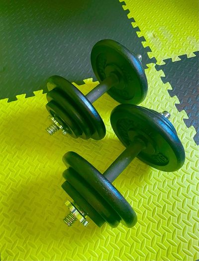 Cast iron dumbbells