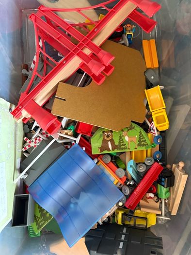 Free wooden trains