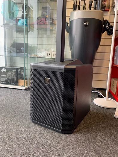 EV Evolve 30M Portable Powered Column PA System