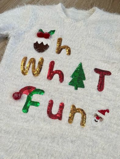 girls christmas jumper 10-11