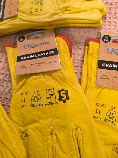 Warm leather work/Drivers gloves