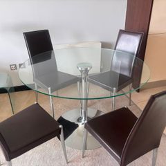 Glass t top table & Chairs