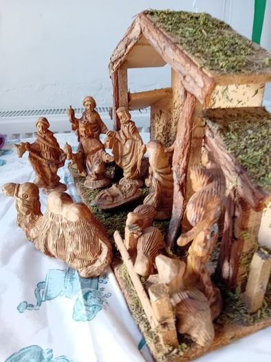 Wooden Nativity Crib Set