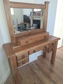oak dressing table with detachable mirror (danube)