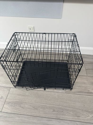 Dog or Cat Cage in excellent condition