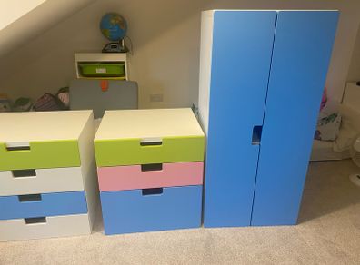 Kids wardrobe & chest drawers