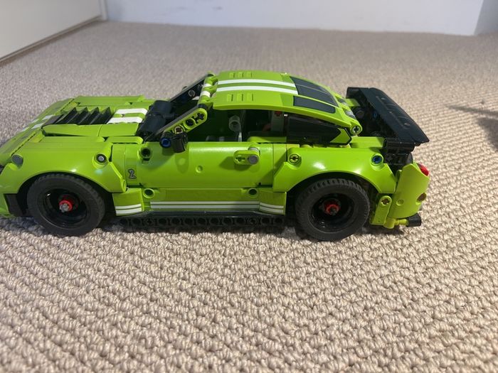 2 Lego Technic car
