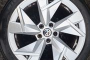 18" Vw Alloys with tyres