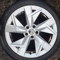 18" Vw Alloys with tyres
