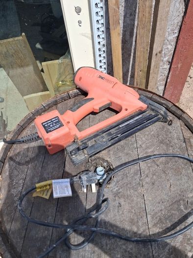 Tacwise 500EL Pro nail gun