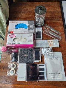 Eyelash extension equipment