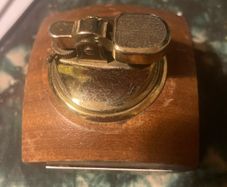 vintage lighter free postage