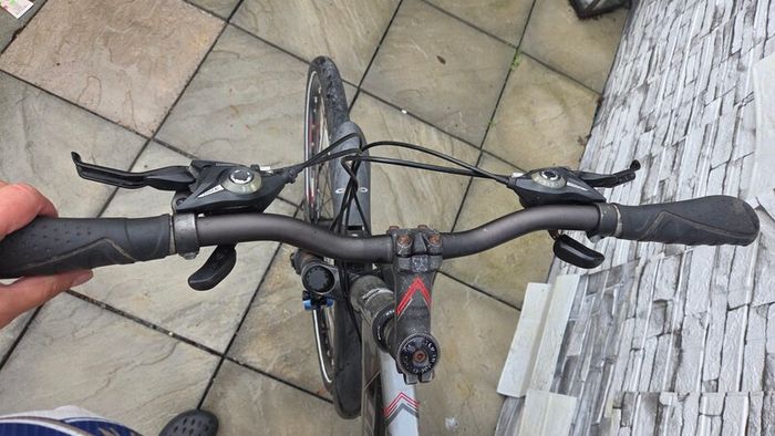 Carrera crossfire 2 hybrid bike