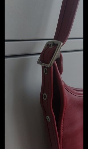 Pristine Vintage Coach Janice Legacy 9950  Red GloveTanned Leather bag / handbag