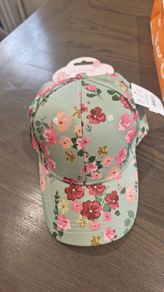 Gorgeous floral baseball hat