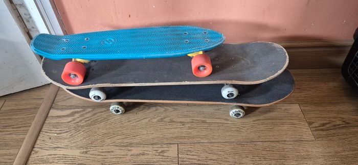 Skateboard
