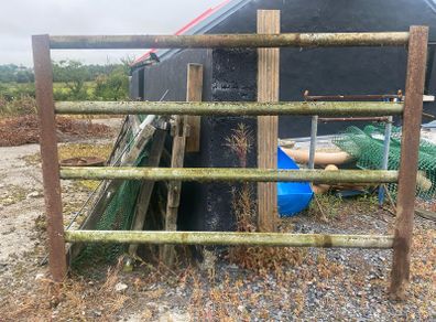 Livestock Cattle Crush, Pen Panel or Fence