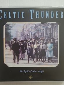 Celtic Thunder - The Light Of Other Days.