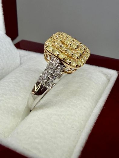Gold SGL Certified - Natural Yellow Diamond & White Diamond Ring in 9K Yellow & White Gold 1.00 Ct.