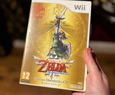 The Legend of Zelda: Skyward Sword Limited Edition with Special orchestra CD and twilight princess