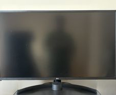 LG 32 inch 4K UHD Monitor (32UK550) - HDR10, FreeSync, Height Adjustable