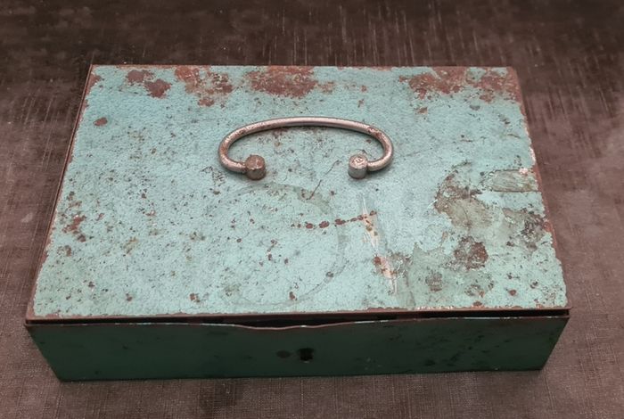 Cash Box