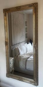 mirror