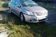 2010 toyota avensis 2.2 d4d breaking