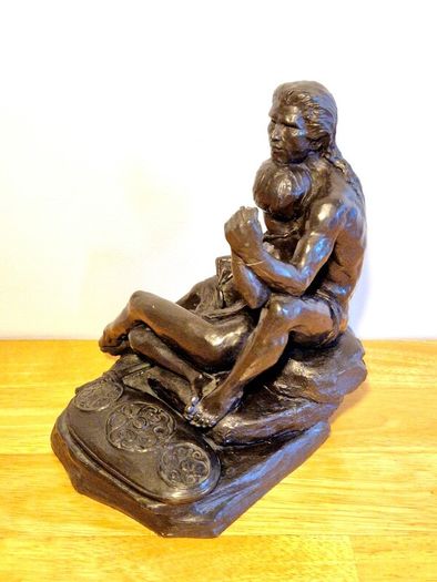 Genesis Fine Art Man Holding a Women
