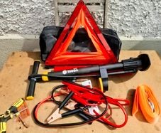 Complete Car Emergency Kit: Pump, Jump Leads, Tow Strap & Hi-Vis Vest
