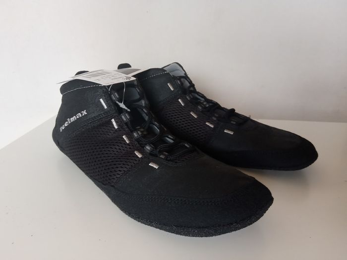 High Quality Men's Barefoot Walking/Running Lace-up Shoes From Feelmax Super Thin Super Strong KEPROTEC / KEVLAR Sole 40% OFF!